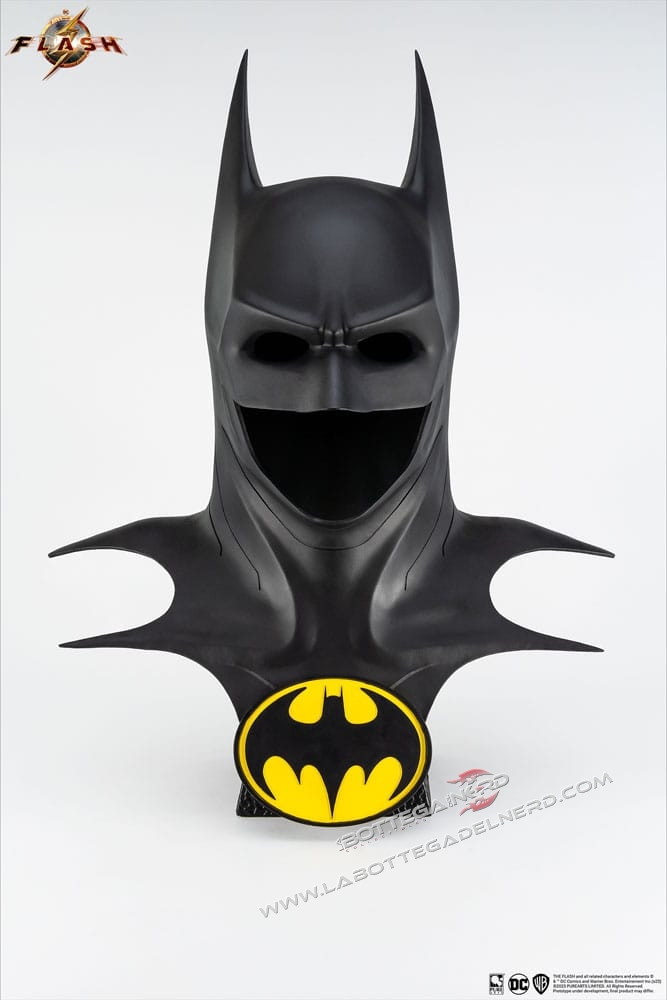 Batman 253 THE FLASH - DC Comics Replica 1/1 Scale Batman Cowl 53cm