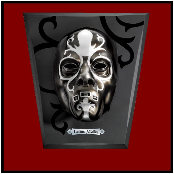 Mask Lucius